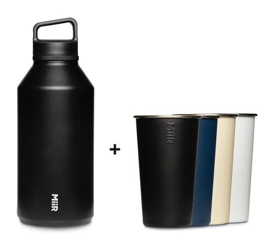 64oz-wm-bottle-4x-pint-cups-f0 64oz-bundle-04.png