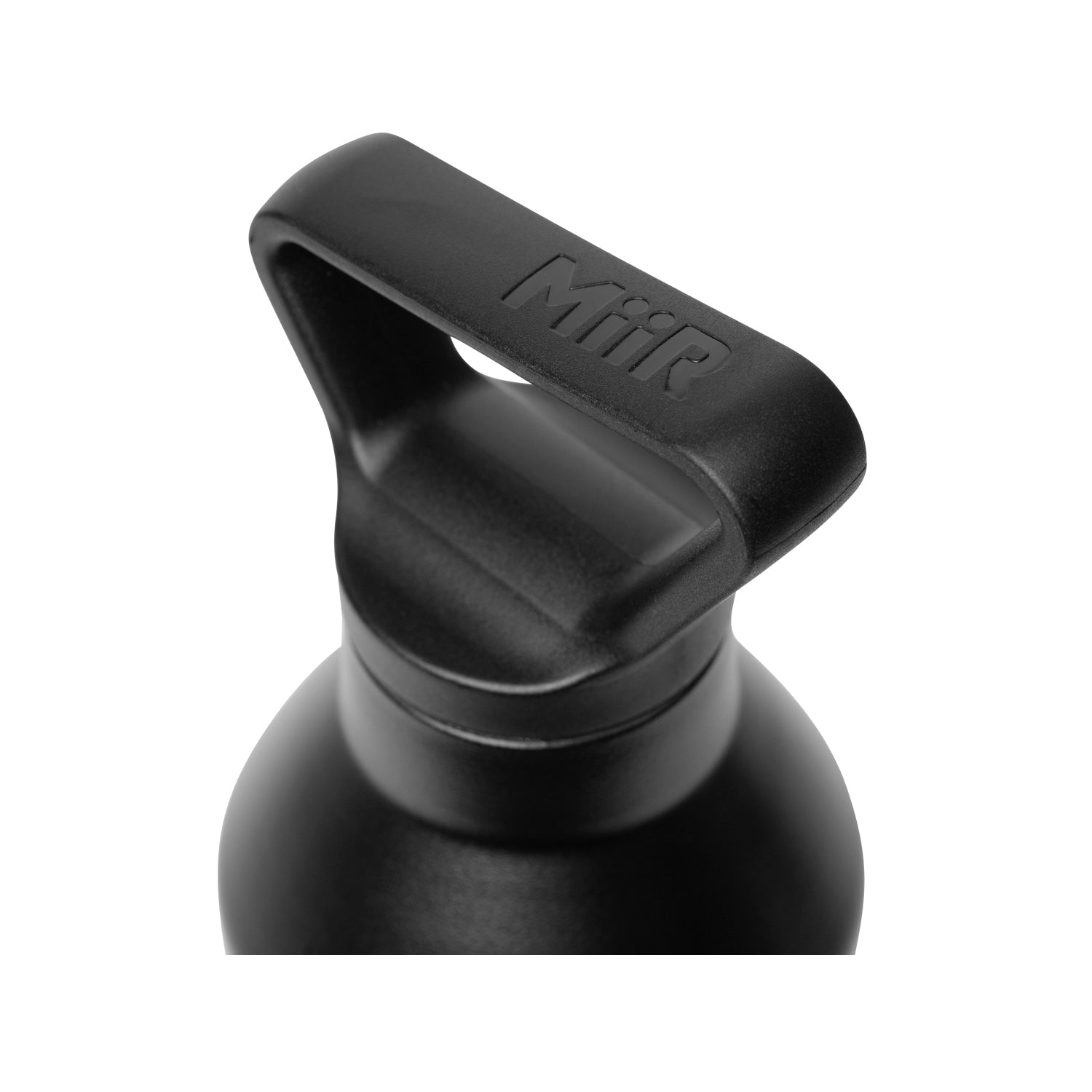 23oz-vacuum-insulated-bottle-d8 Narrow_Mouth_Black_Studio_1020_402286_45Deg_2__402286__NMB1SV23002_1.jpg