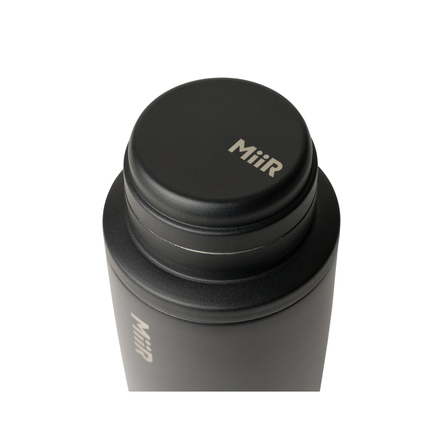 cocktail-shaker-lid-n5 Shaker_Lid_Black_Studio_1021_45Deg_Lid_On-1__CSL1SNOS002.jpg