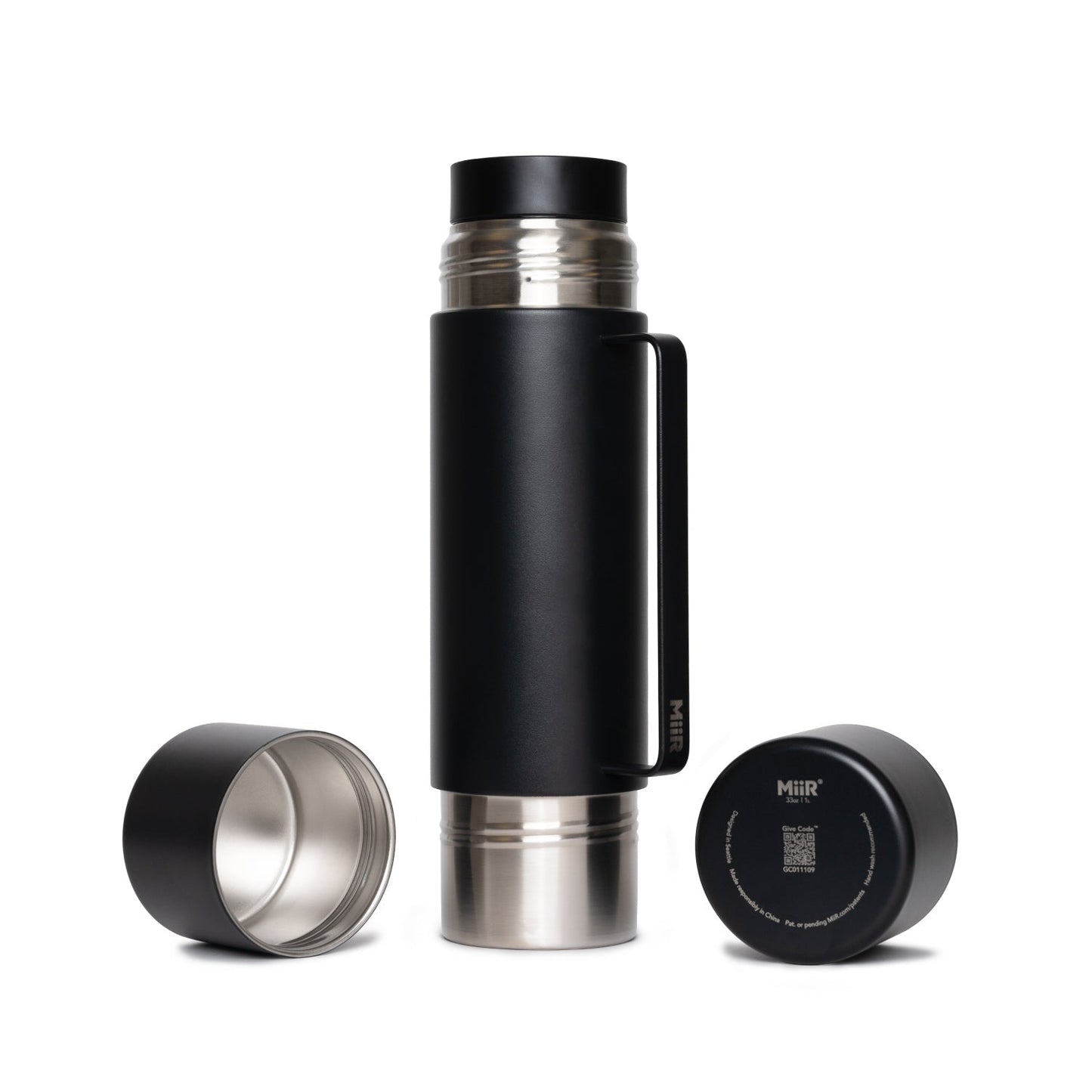 tomo-a7 Tomo_Black_Studio_0521_Cap_Staged__TOM1SV33002.jpg