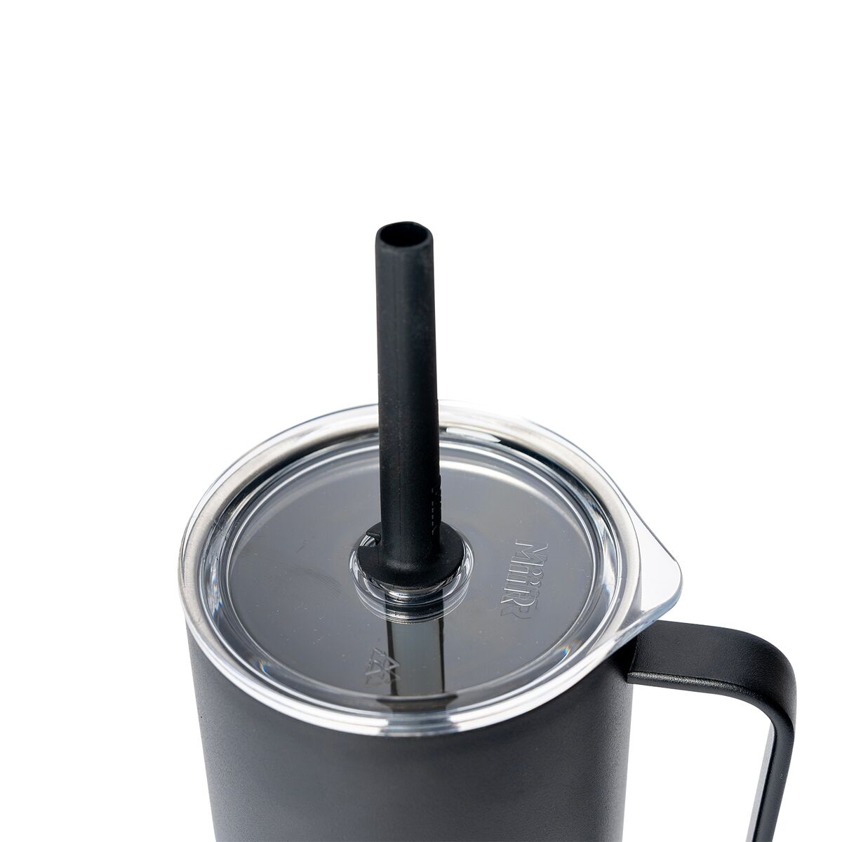 all-day-straw-cup-u2 WebPDP-32oz_All_Day_Straw_Cup_Black_Studio_0713__ADSC1SV32002_Lid.jpg
