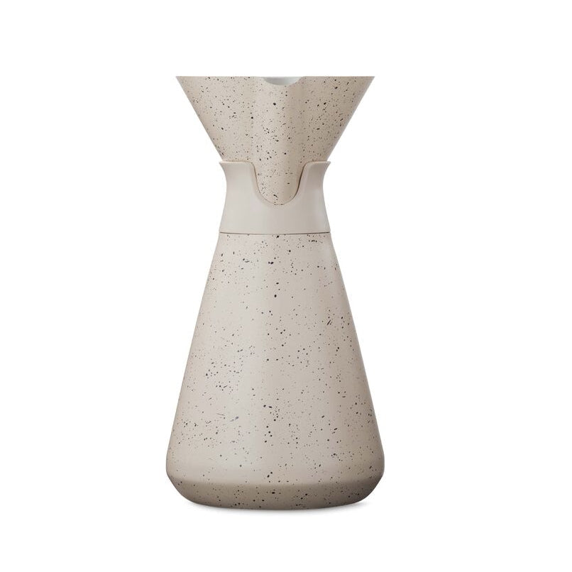 new-standard-carafe-a0 WebPDP-33oz_New_Standard_Carafe_Desert_Tan_Speckle_Studio__CAR1SVOS224_270.jpg