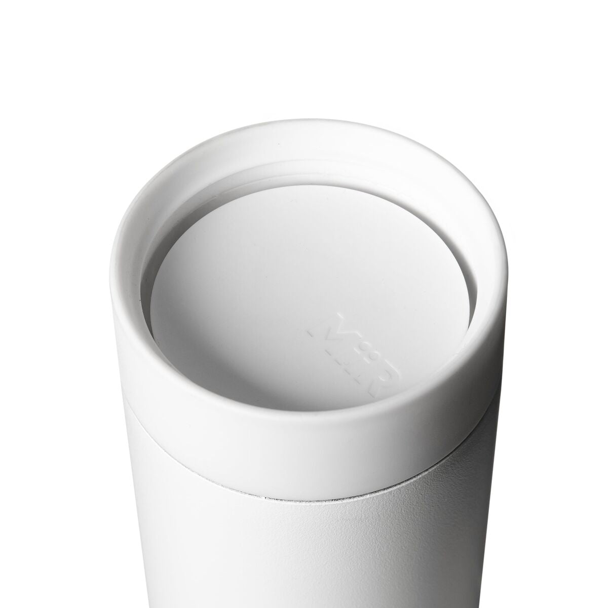 360-lid-l0 WebPDP-360_Lid_White__3602PNWM001_X2Studio_Closeup_Open.jpg