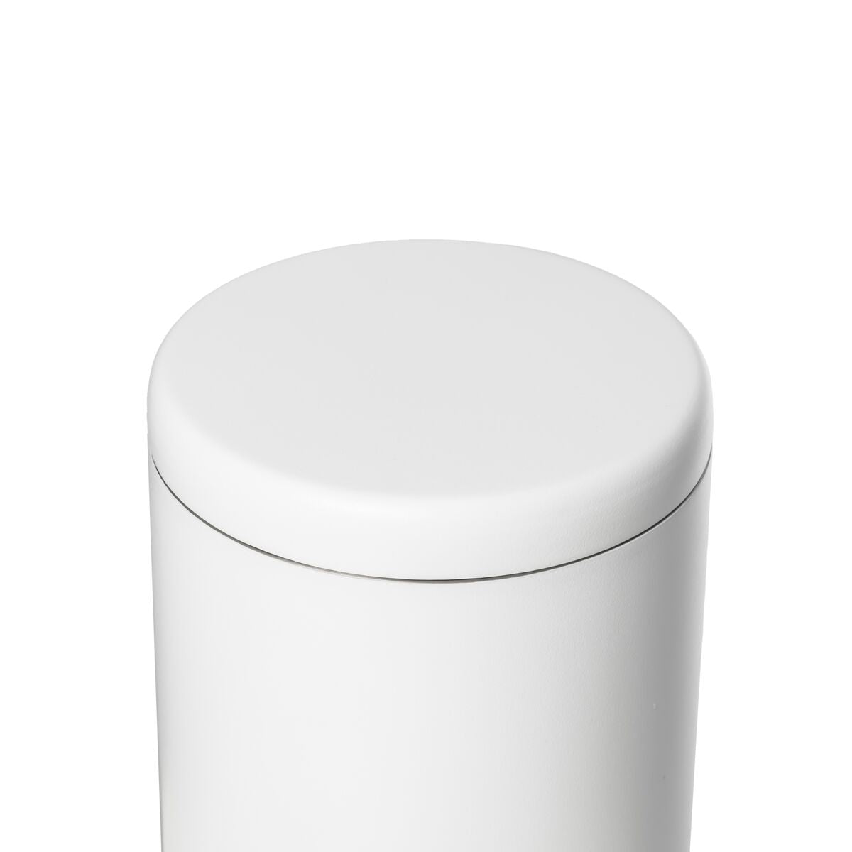 airlock-coffee-canister-f2 WebPDP-Airlock_Coffee_Canister__ACN2SVOS001_White_X2Studio_45_Deg_Lid_On.jpg
